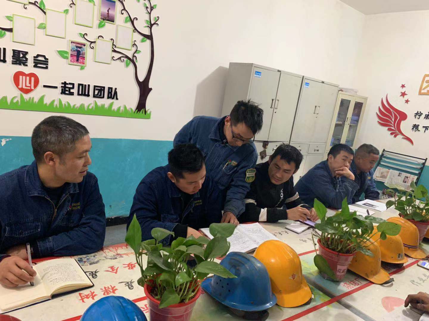 “三駕馬車”齊頭并進，駛出安全管理平坦大道