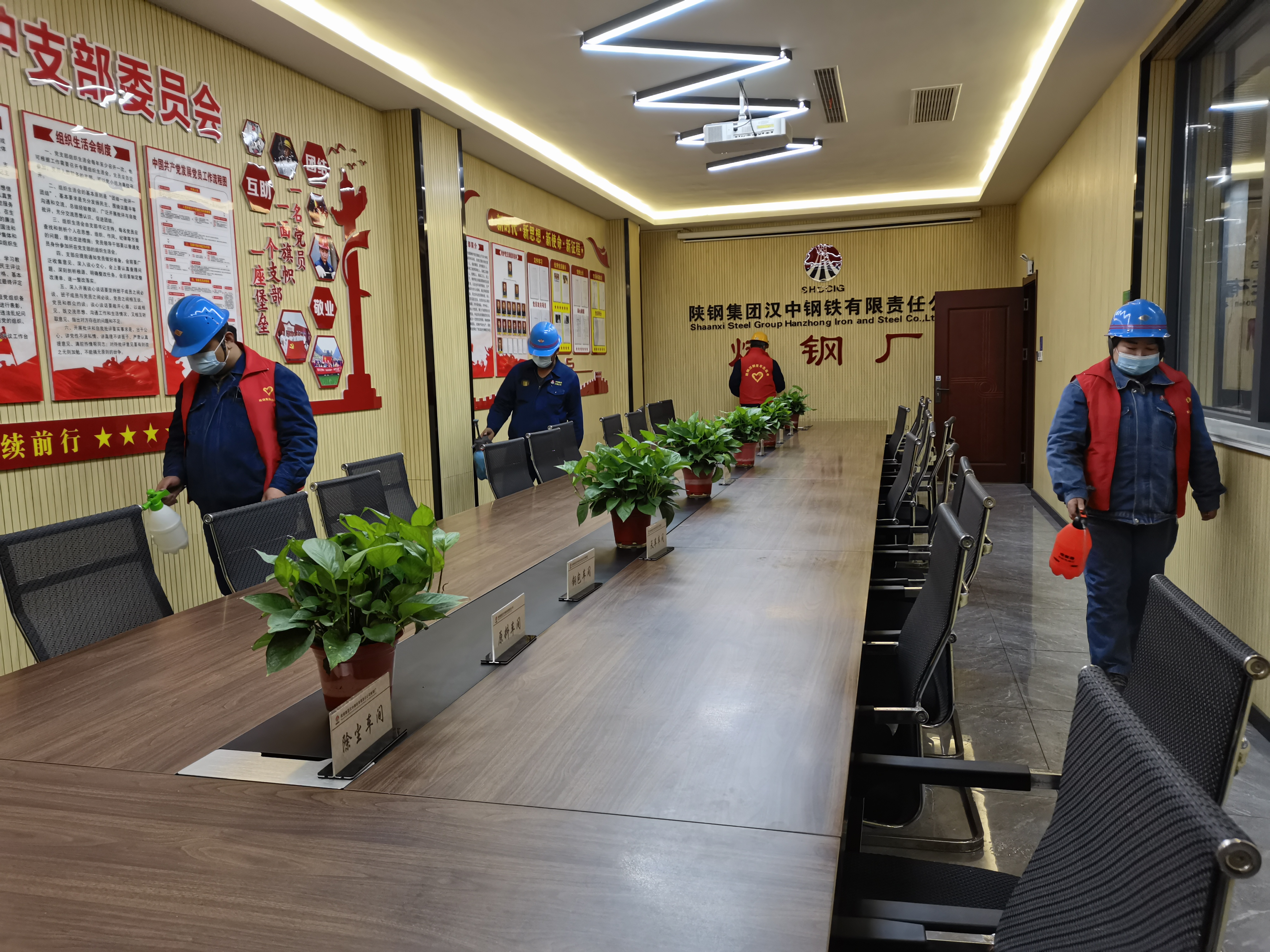 黨建領航，共同戰“疫”、攜手通“關”