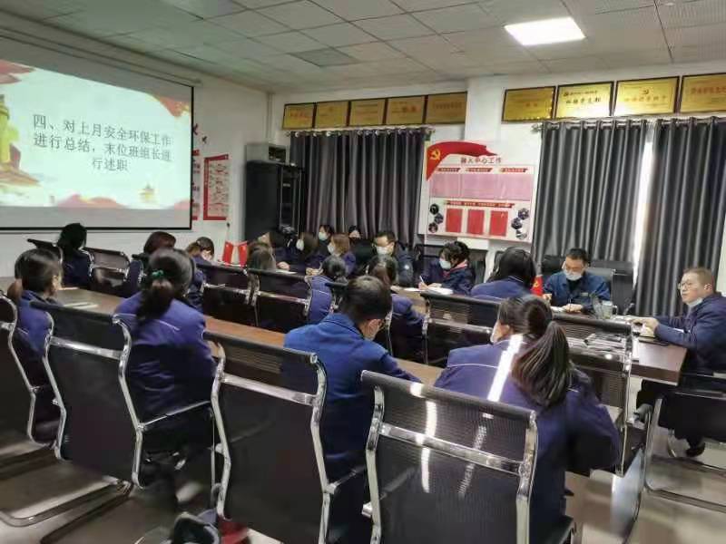 “碗里的”和“鍋里的”這個(gè)班組都要吃上“嘴”