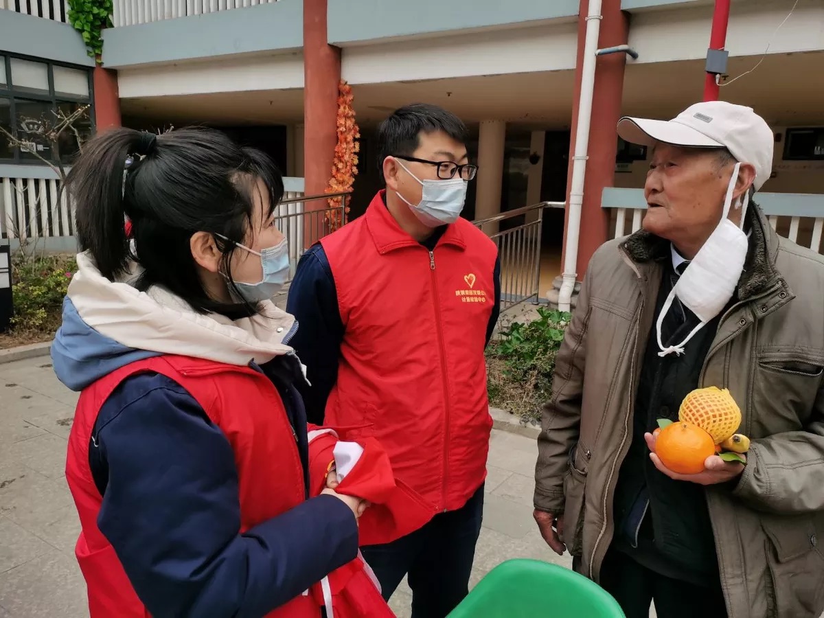 創青年文明  做檢驗“尖兵”