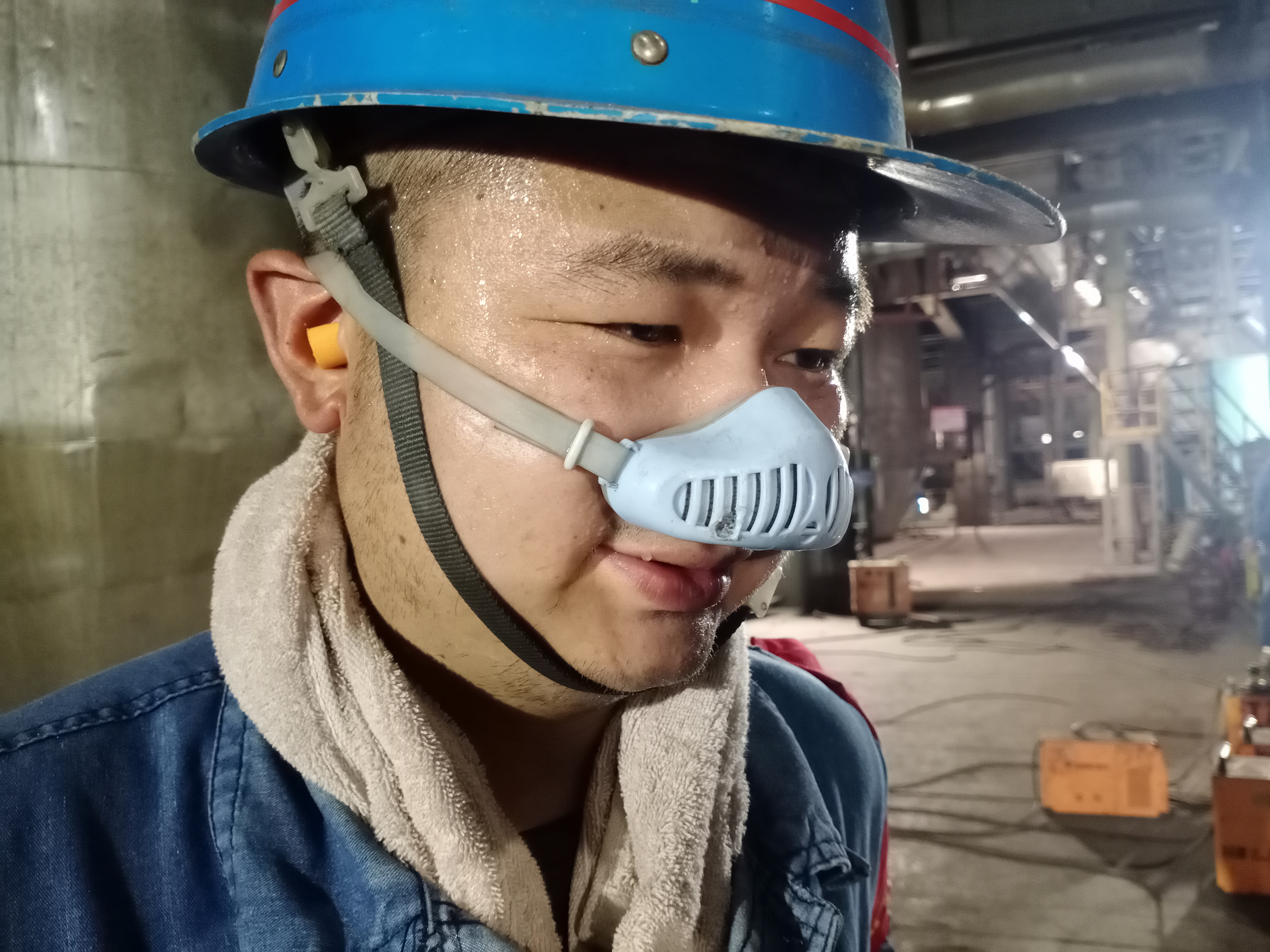 這樣的檢修人，“暑”你最美