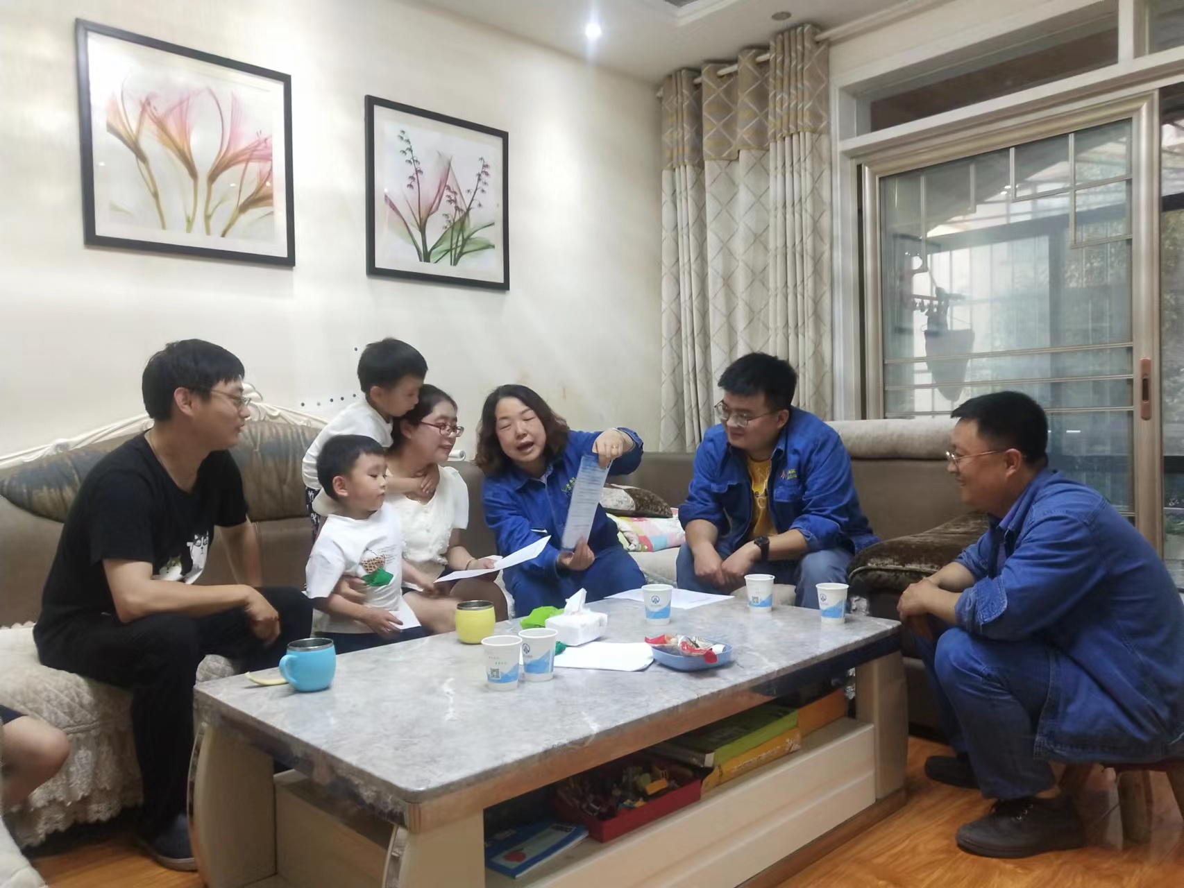 親情寄語筑防線，家庭助廉送清風