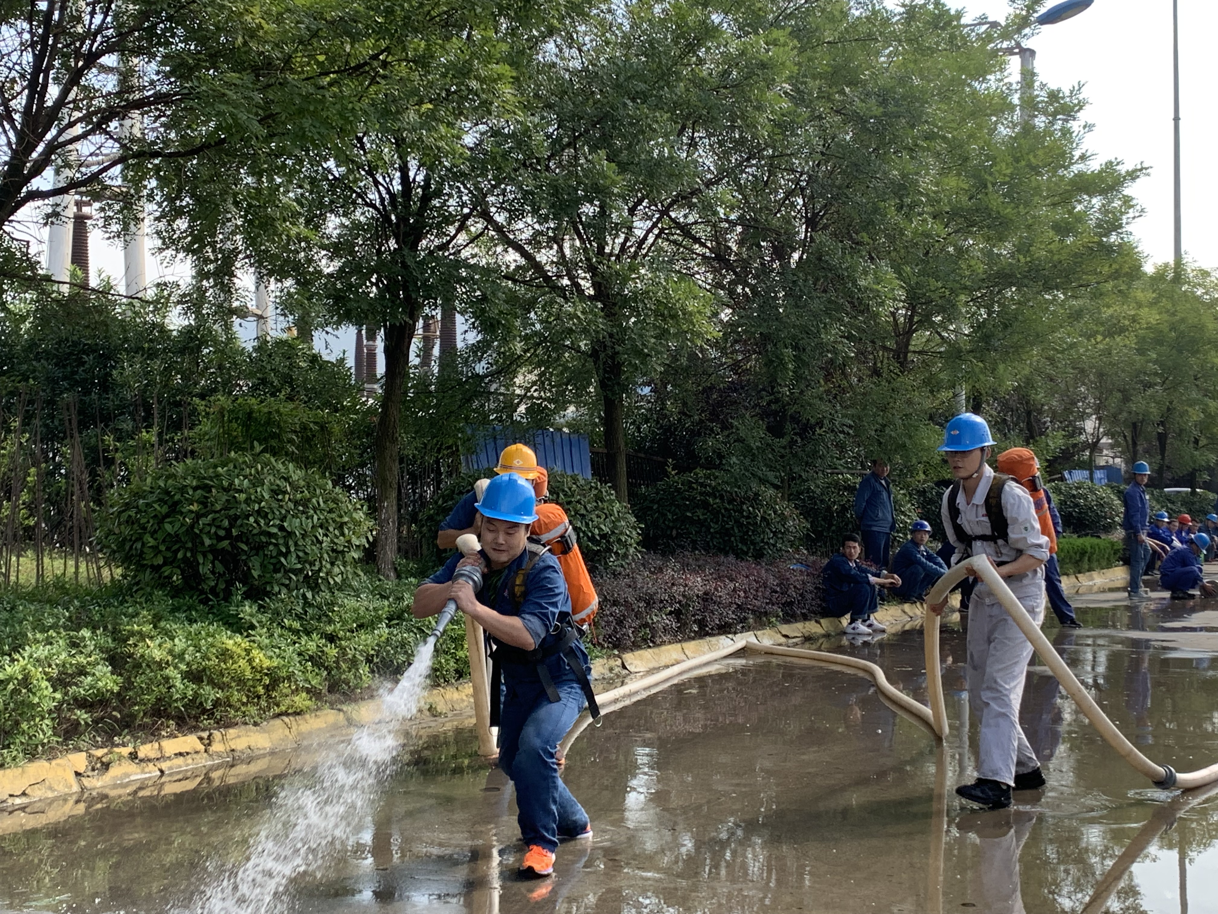 淬精兵，練技能！訓練場上揮汗如雨——公司第九屆消防救援、醫療急救技術暨第一屆綜合應急救援技術競賽備賽小記