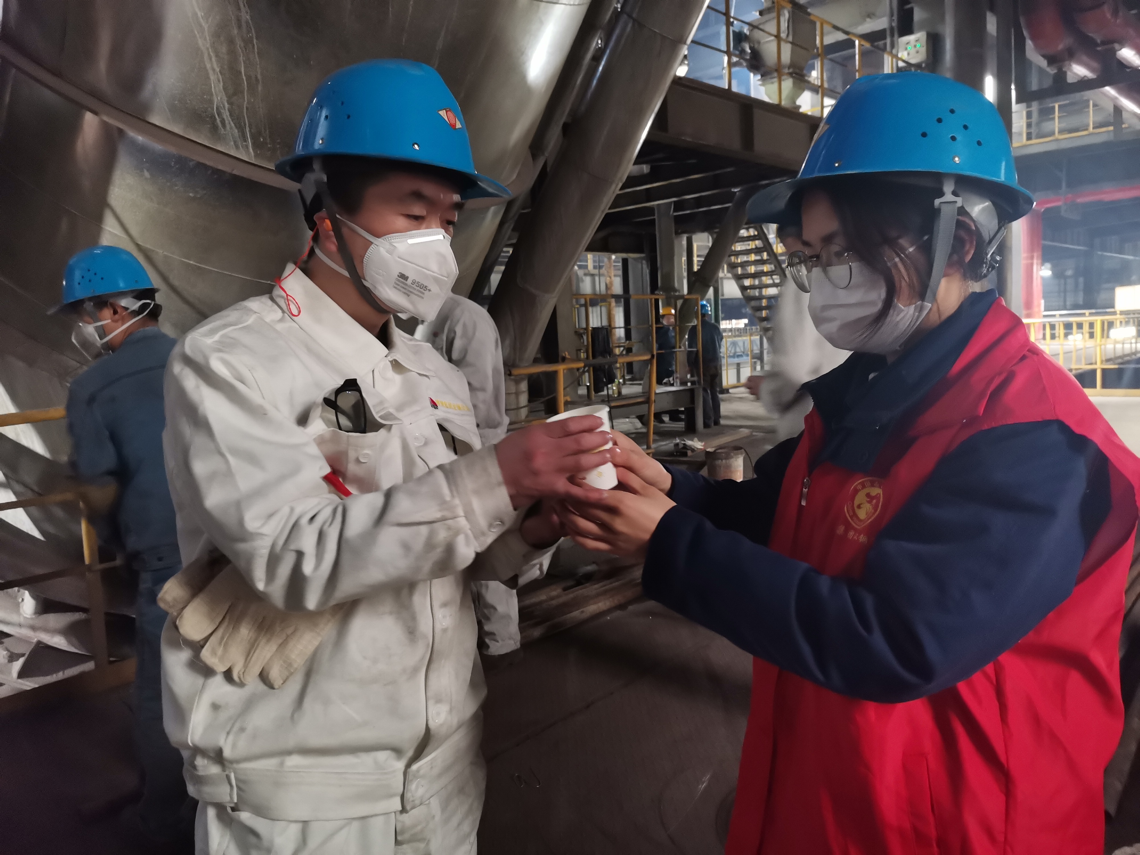 除“舊布”新行致遠  朝乾夕“惕”譜新篇