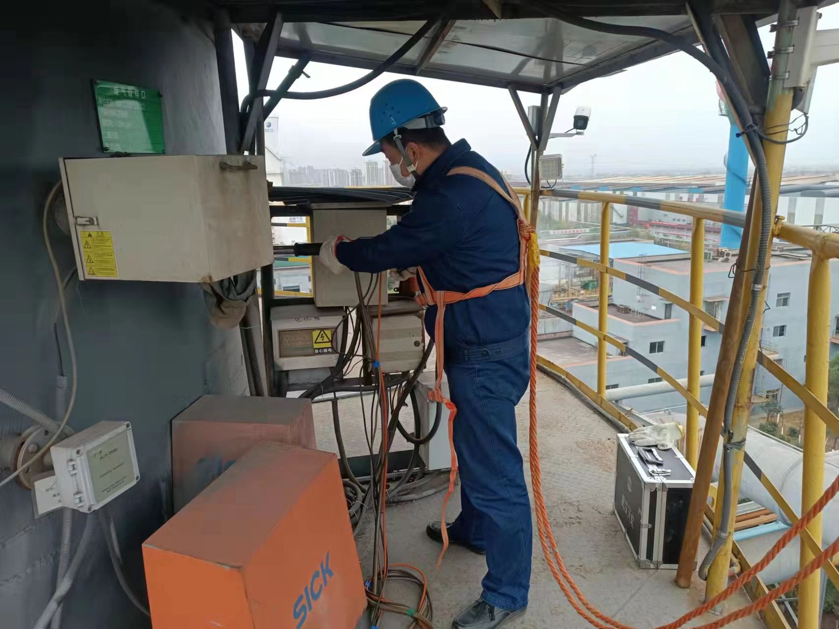 苦練內功強基礎，真抓實干見成效