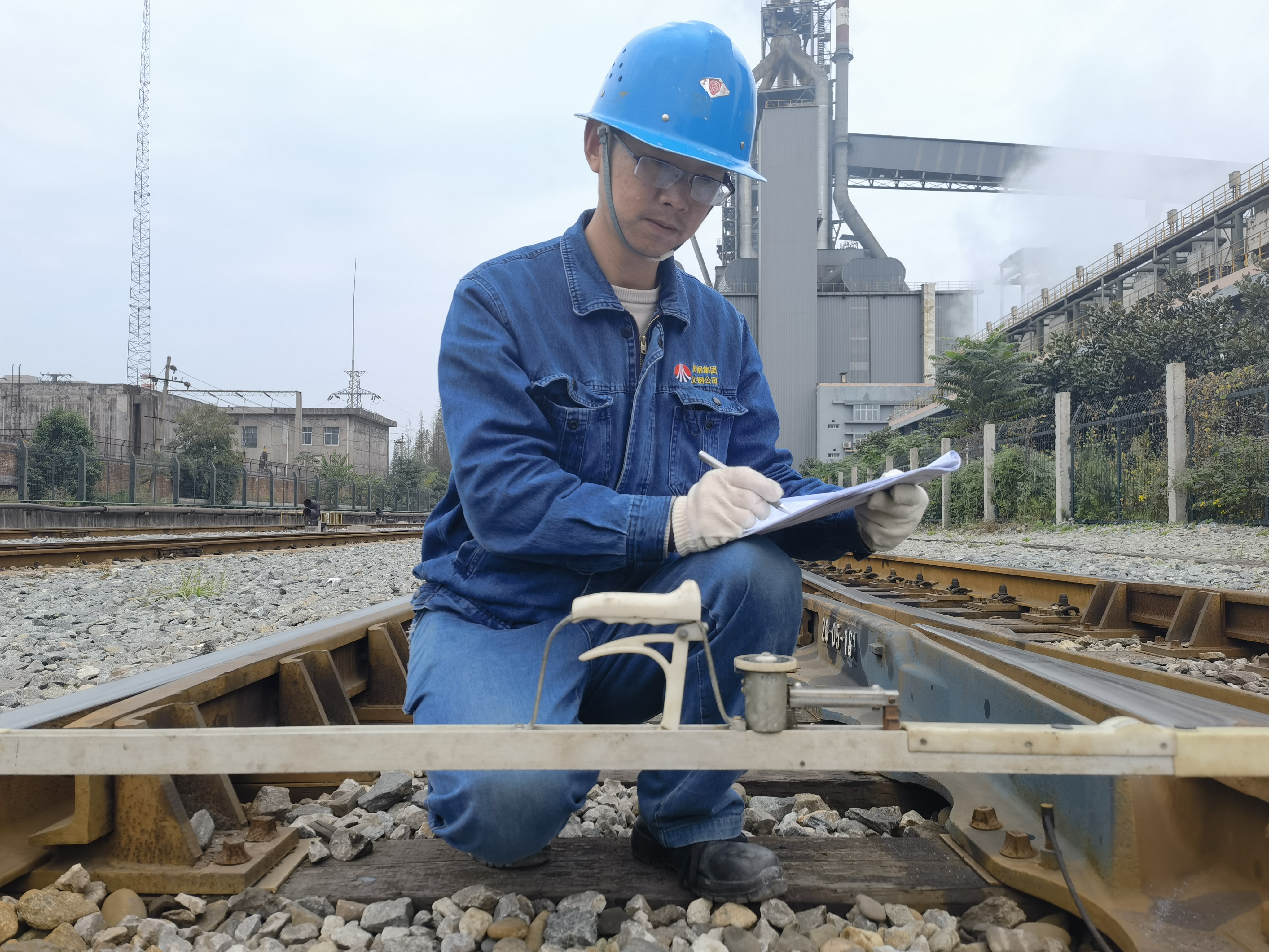 這個(gè)五一，鋼鐵人奮斗不止