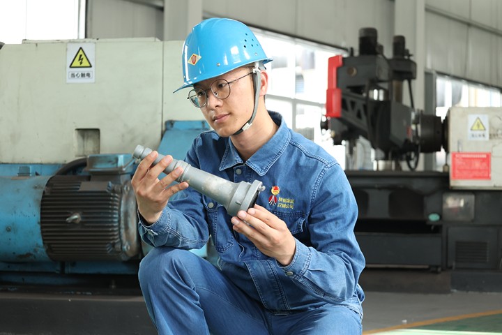 做自己的光    溫暖而有力量 ——記2022年度全國鋼鐵行業“優秀共青團員”姚堯