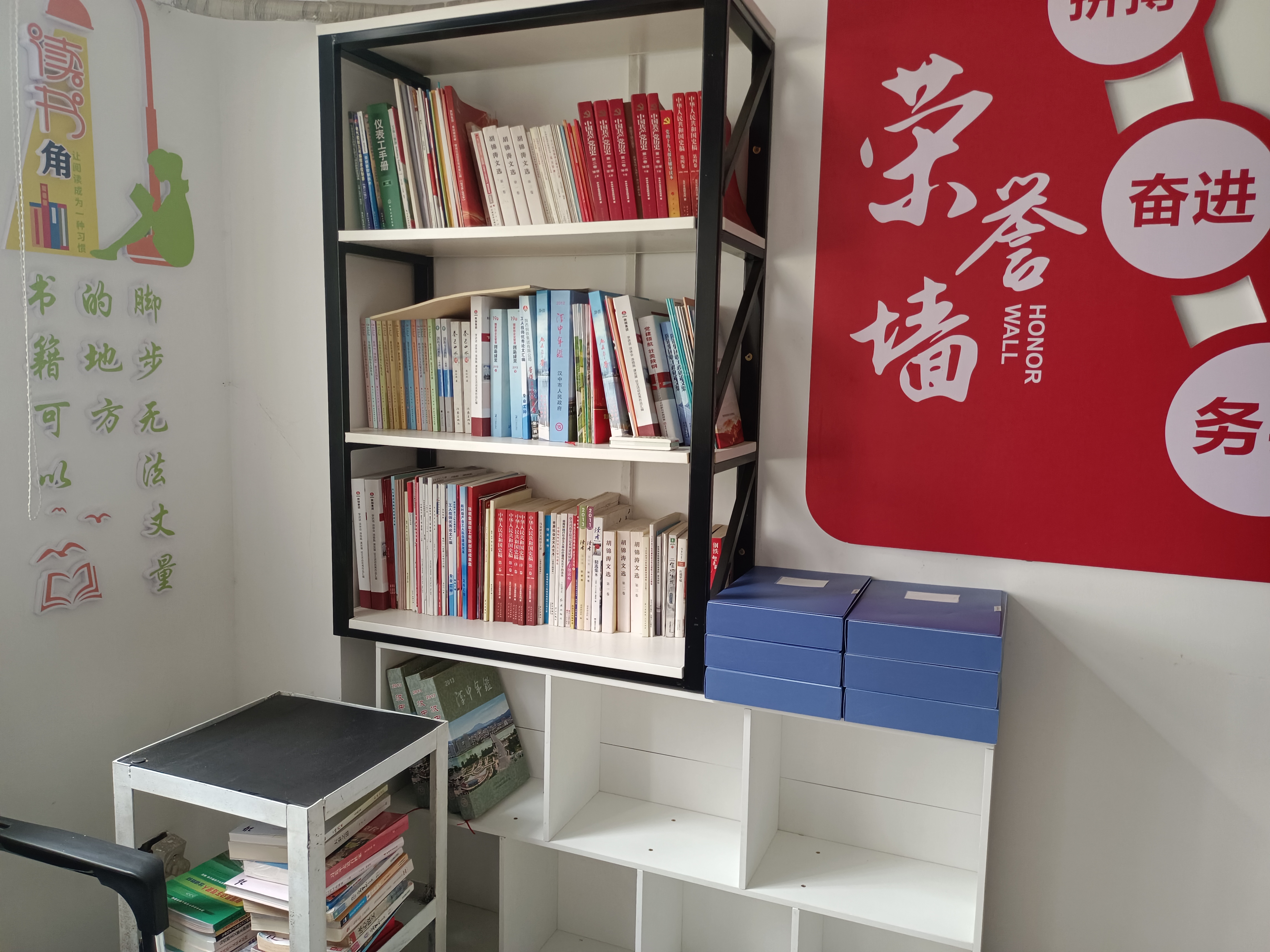 這份盛夏“套餐”，暖心聚力促生產(chǎn)