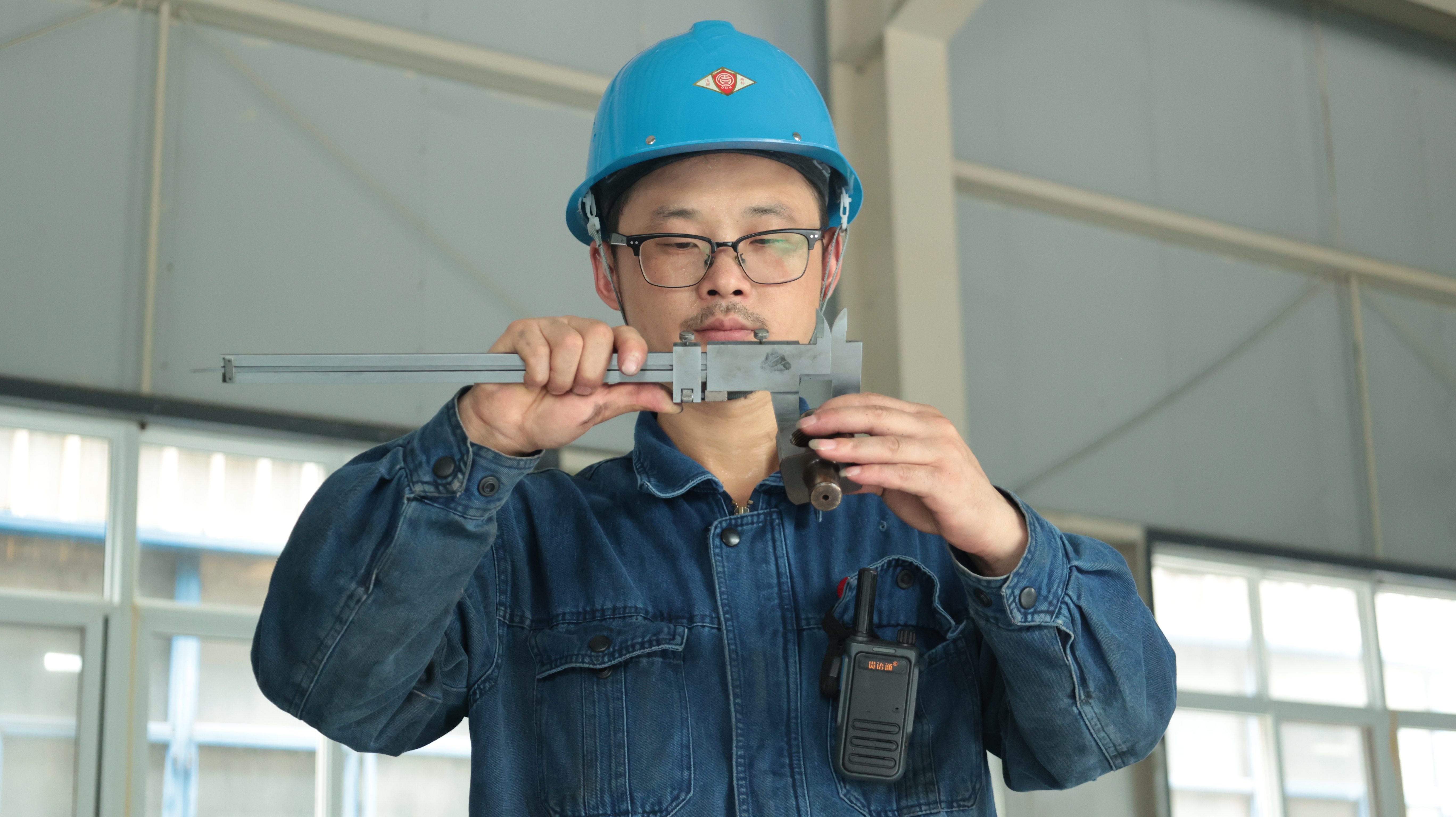 砥礪“鉗”行  青春在這里綻放光彩 ——記第六屆陜西省國有企業職工技能大賽鉗工第三名獲得者朱卯