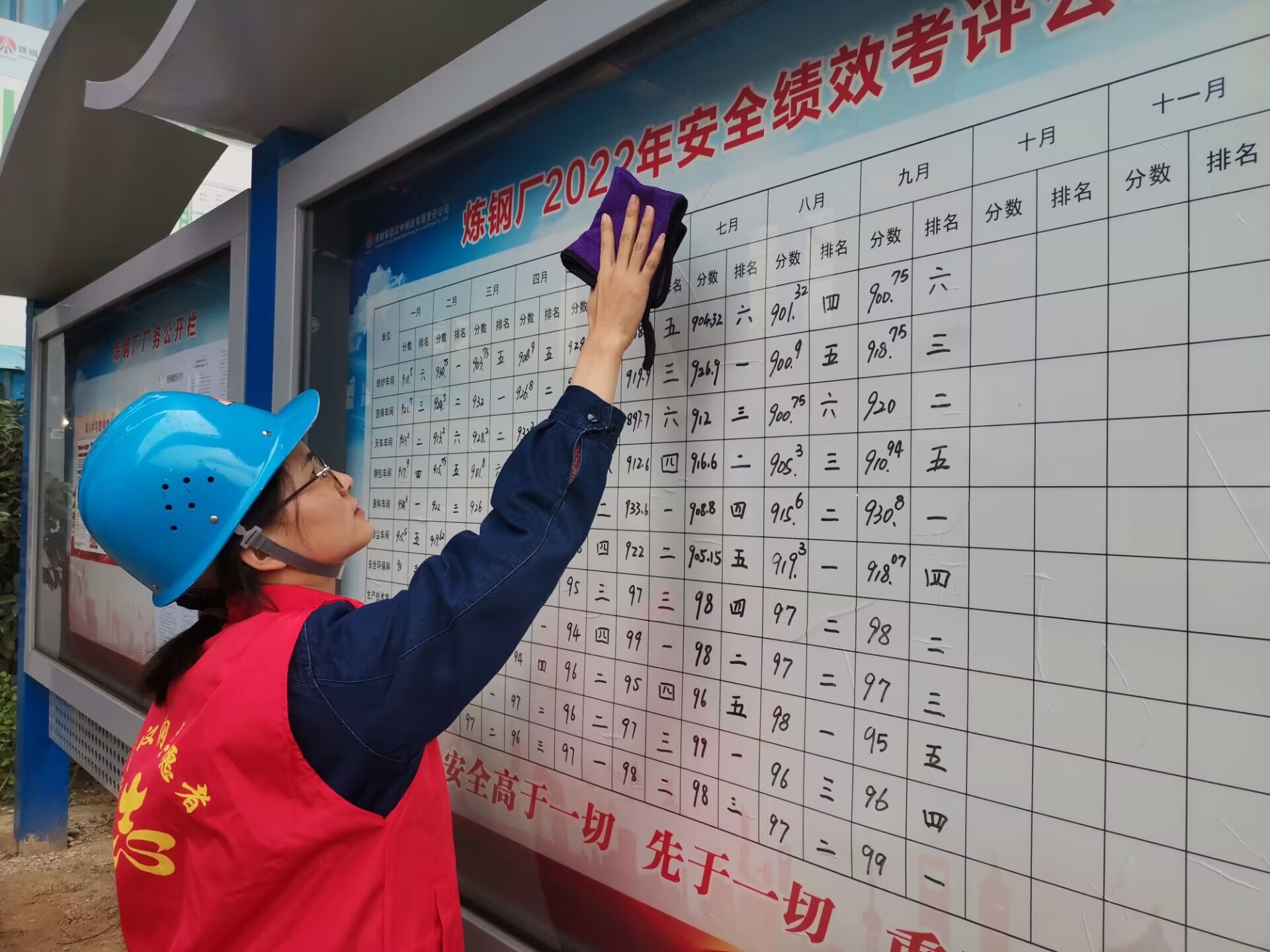 給人才培養“墩墩苗，培培土”