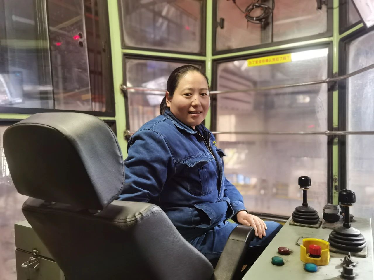戰(zhàn)高溫，堅守一線不服“暑”