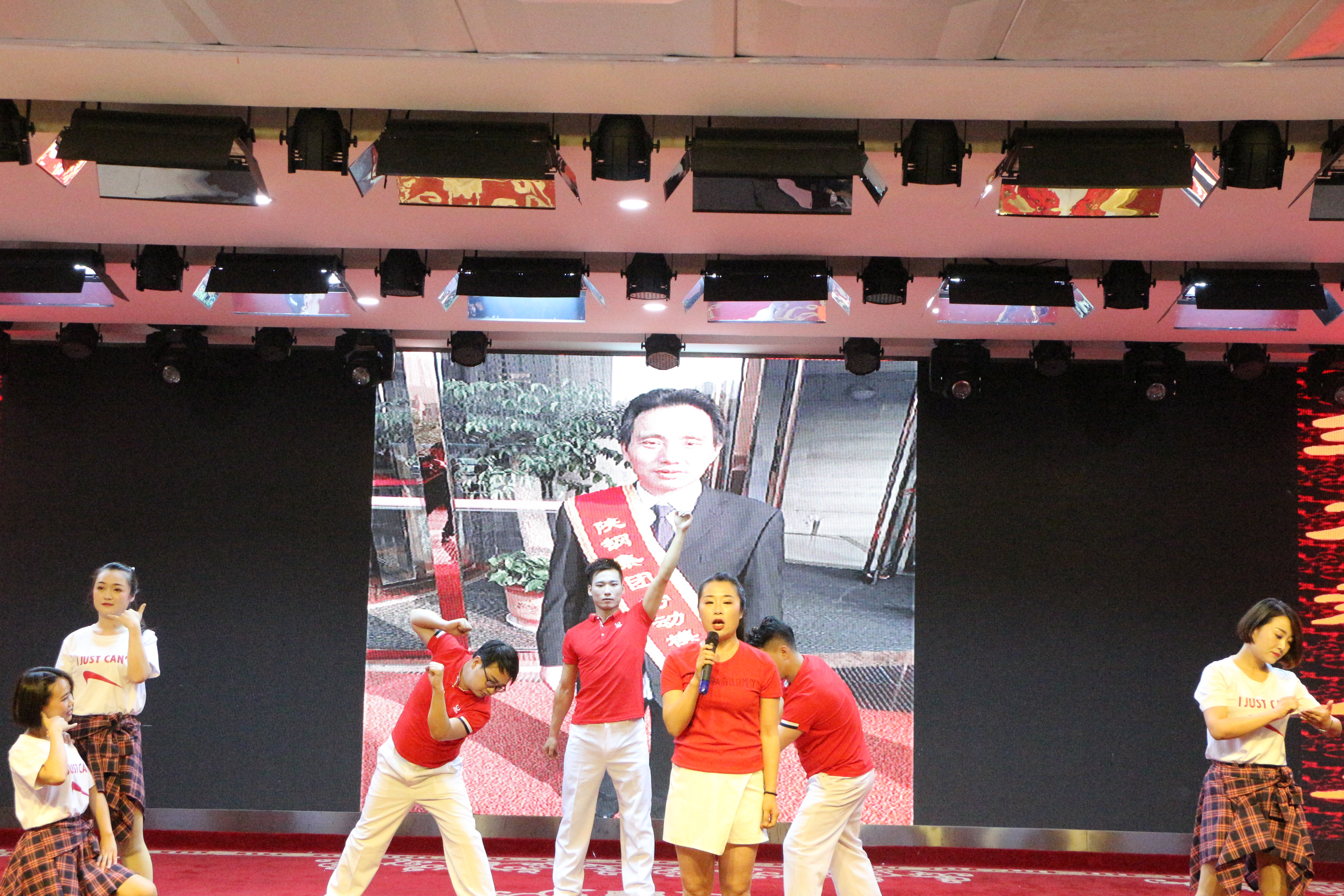 公司舉辦“書香三八”第三季之“圓夢新時代、綻放新風采”悅讀分享大賽