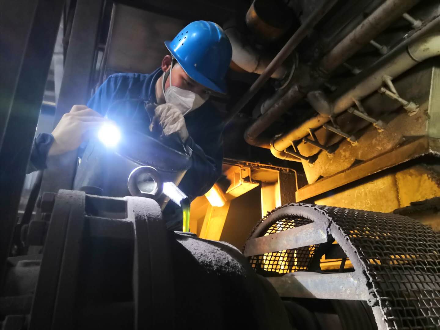奪路并進，護航“百日安全”