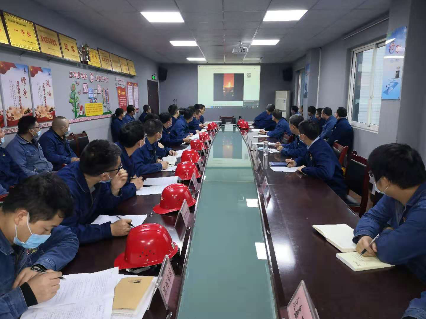 齊抓共管保“百日安全”活動圓滿收官